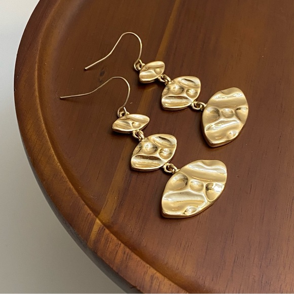 Jewelry - 4/$15 Gold Hammered Texture Oval Shape Dangly Earrings